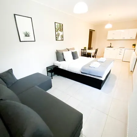 Goscinne Przy Molo Отель *