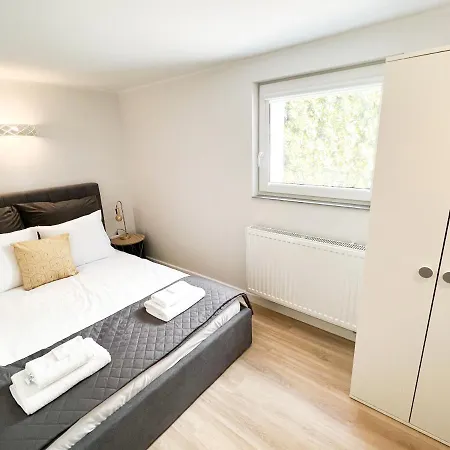 Goscinne Przy Molo Hotell Gdynia