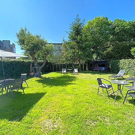 Goscinne Przy Molo Hotel