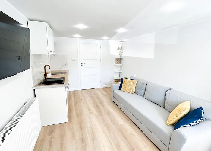 Goscinne Przy Molo Hotel